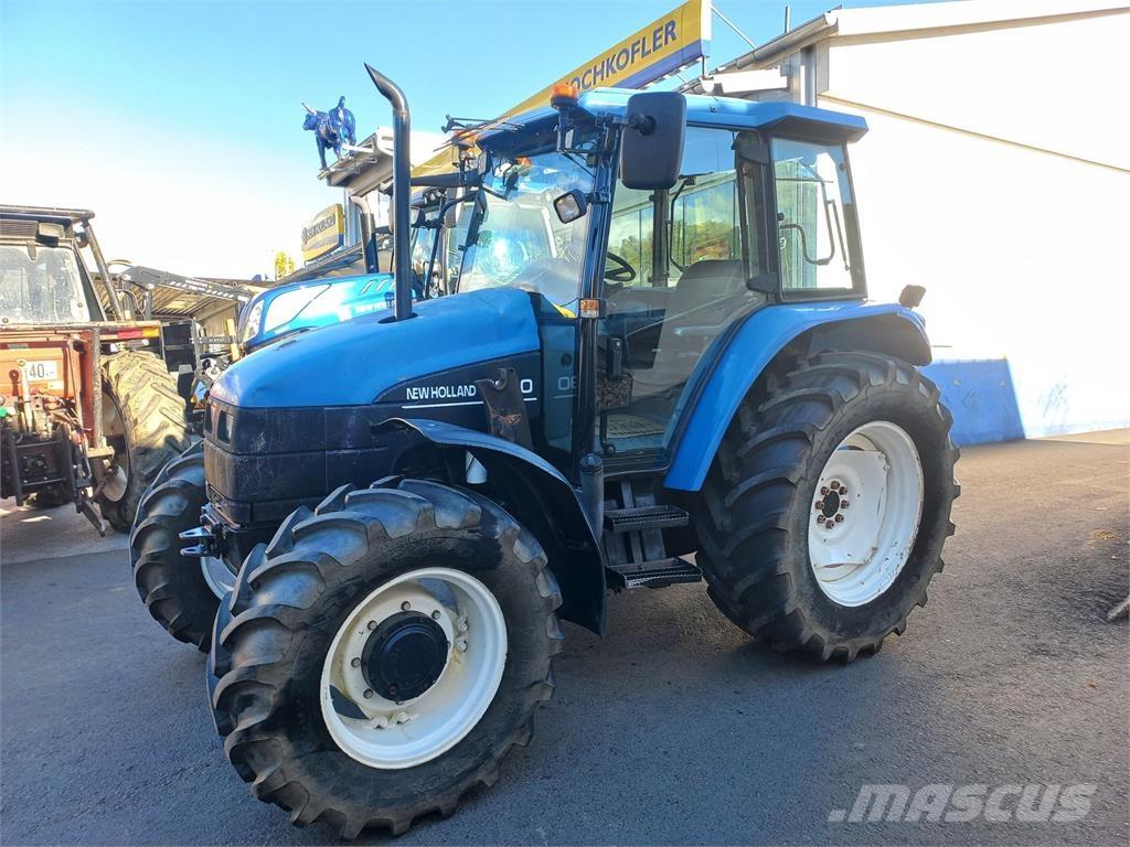 New Holland TS90 Traktori
