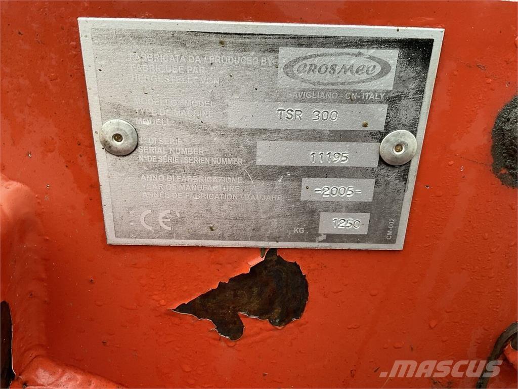 Omarv TSR 300 Kosilice za pašnjak