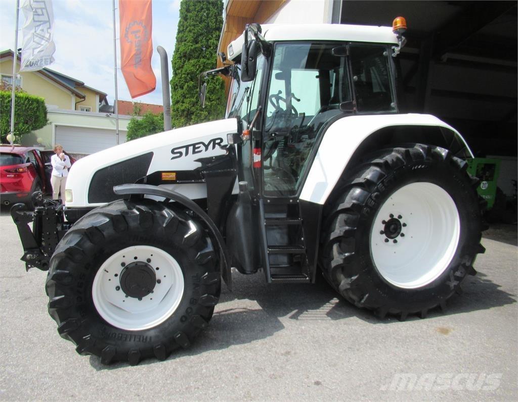 Steyr 9105 Traktori