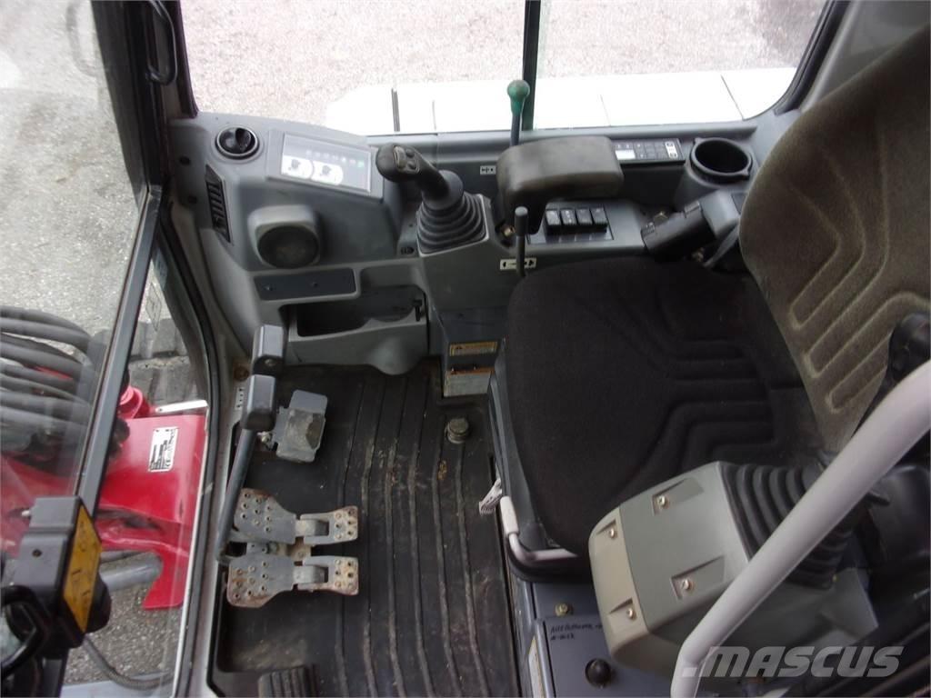 Takeuchi TB 235 Mini bageri <7t