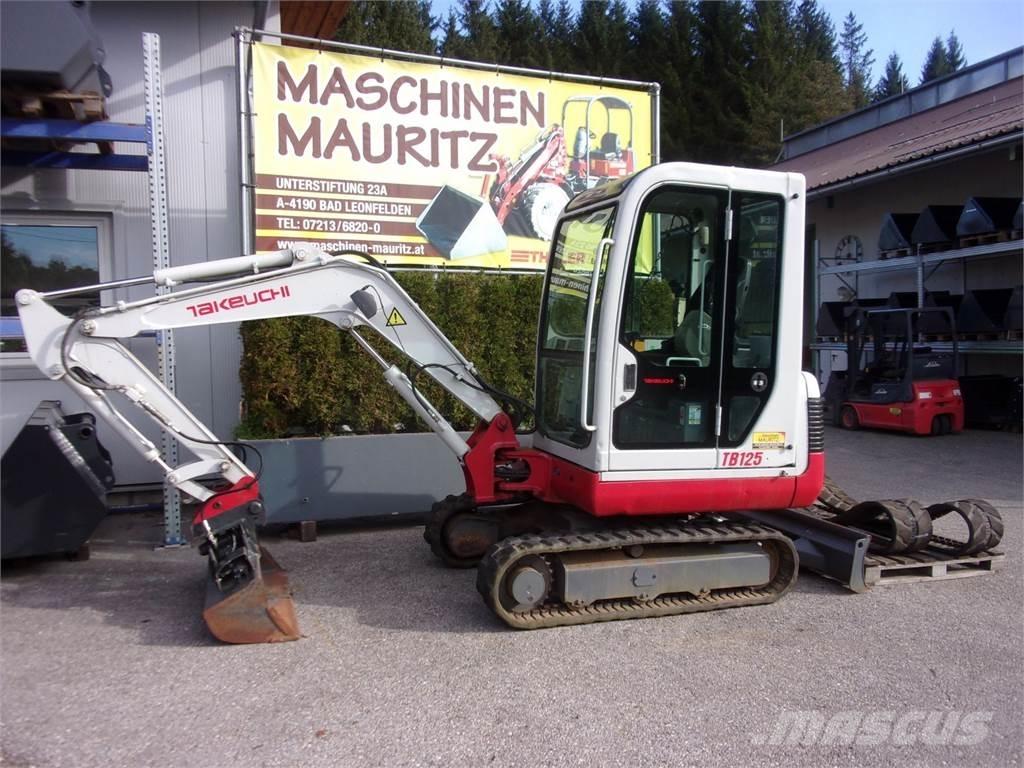 Takeuchi TB125 Mini bageri <7t