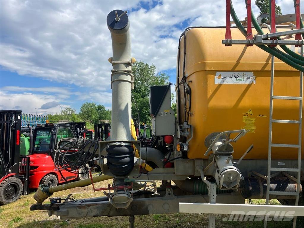  Vakutec 18500 Cisterne za gnojnicu