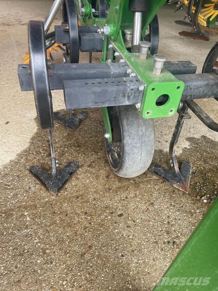  Vario Hoe 470 Ostali stroji i dodatna oprema za sjetvu i sadnju