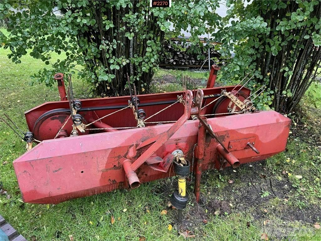 Akron Kombi 10 Ostala oprema za žetvu stočne hrane