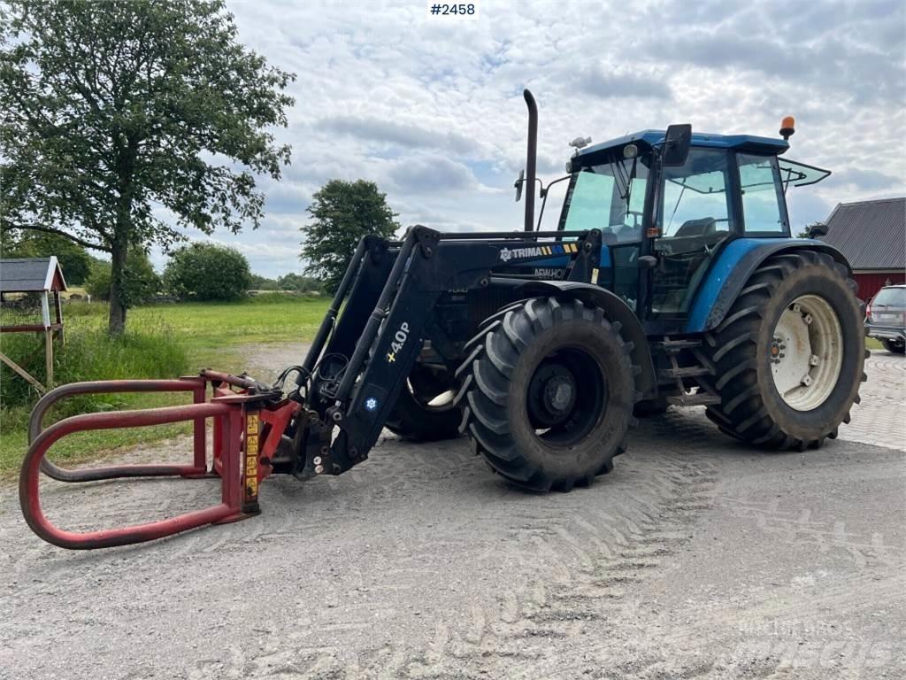 New Holland 8340 Traktori
