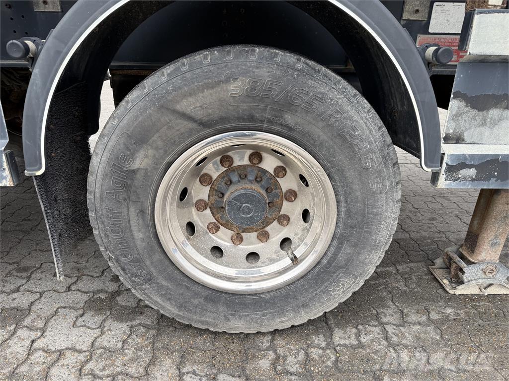 Kel-Berg 23 m³ Kiper poluprikolice