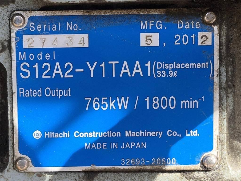 Hitachi S12A2-Y1TAA1 Motori