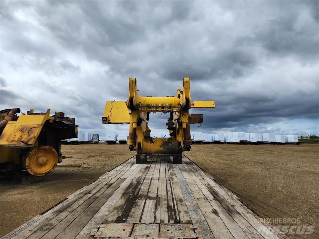 Komatsu  Zglobni demperi