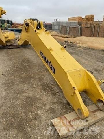 Komatsu  Bageri na kotačima