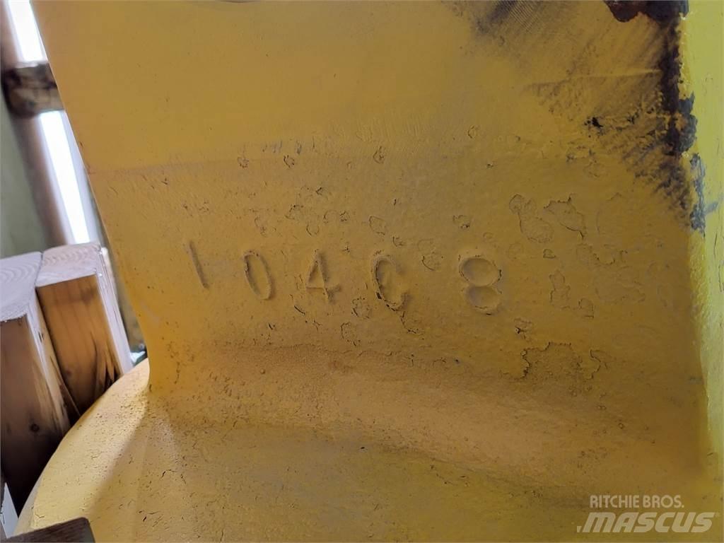 Komatsu EH9423 Zglobni demperi