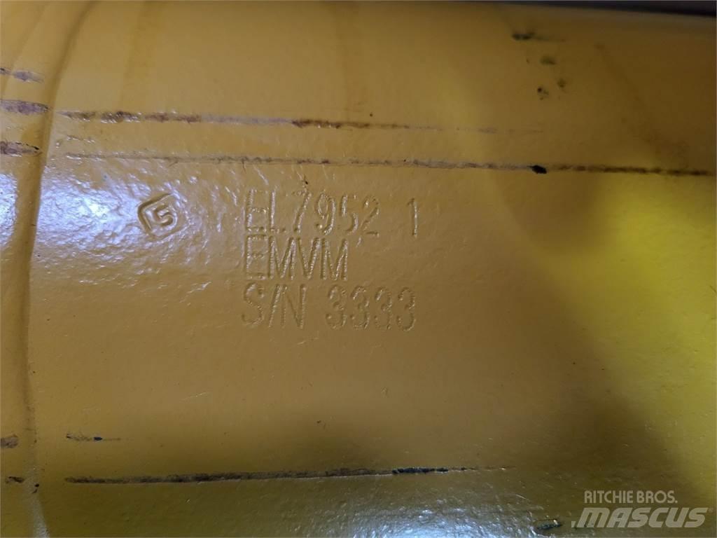 Komatsu EL7952 Zglobni demperi