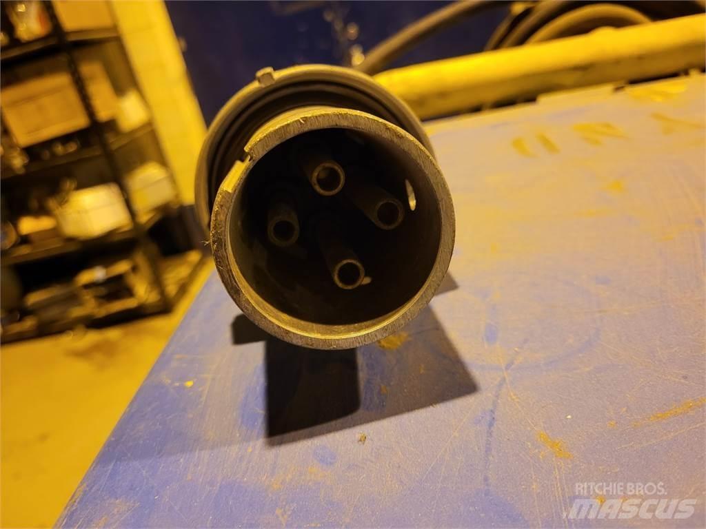 Miller Dimension 652 Aparati za zavarivanje