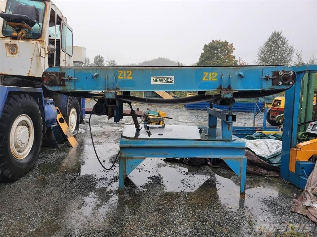  NEWNES Transportne trake