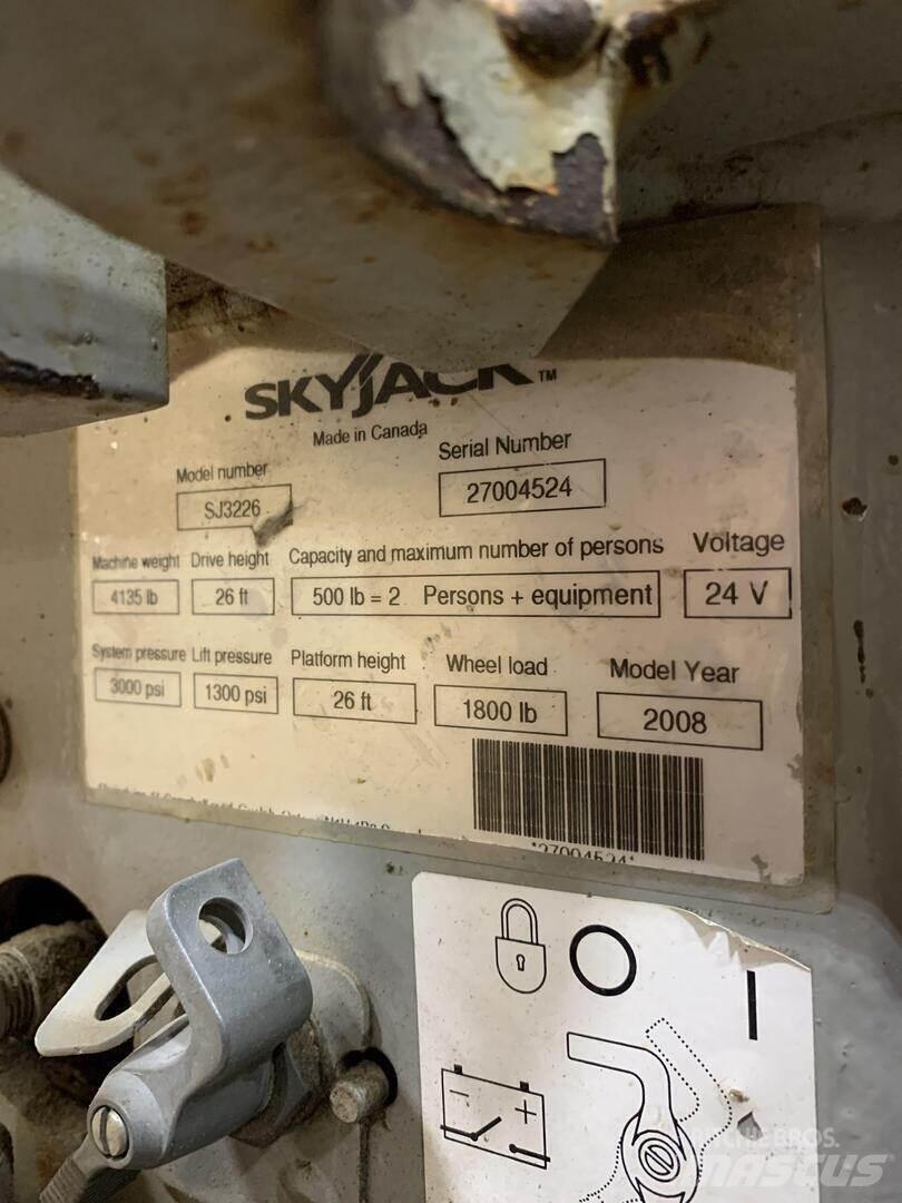 SkyJack SJIII 3226 Škaraste platforme