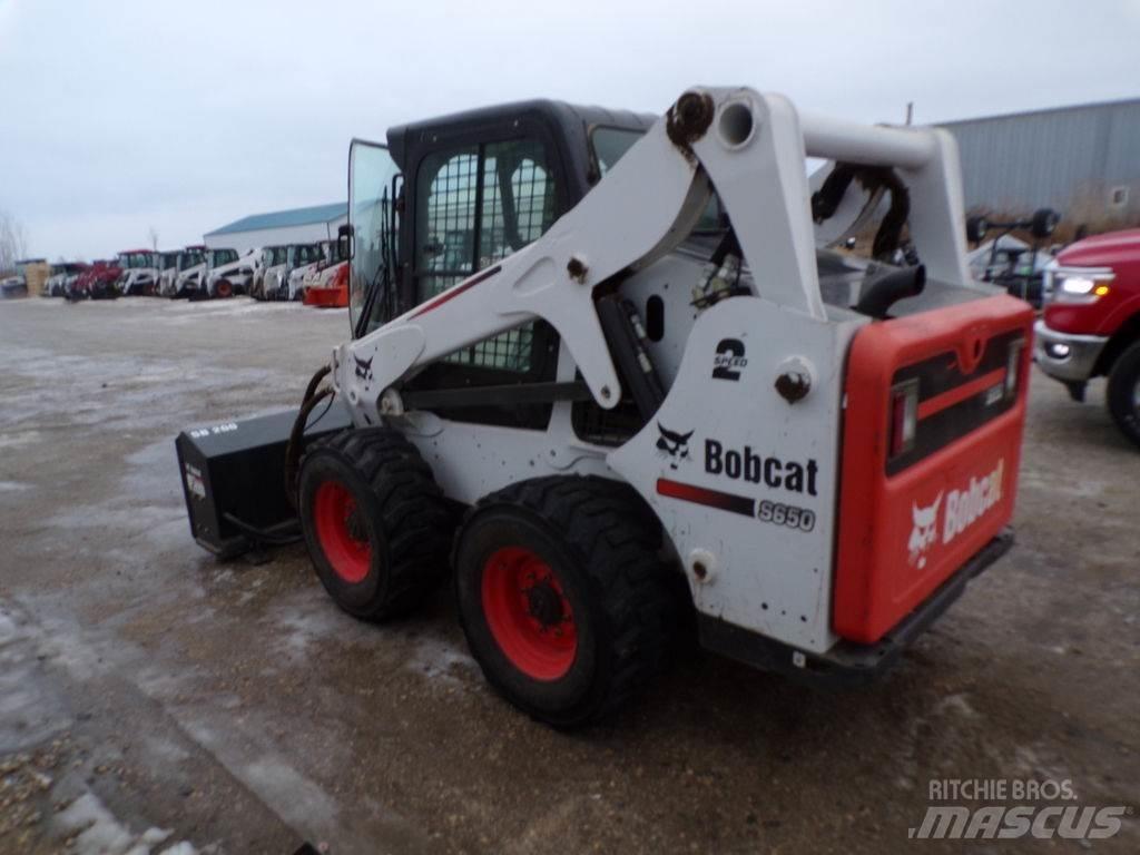 Bobcat S650 Skid steer mini utovarivači