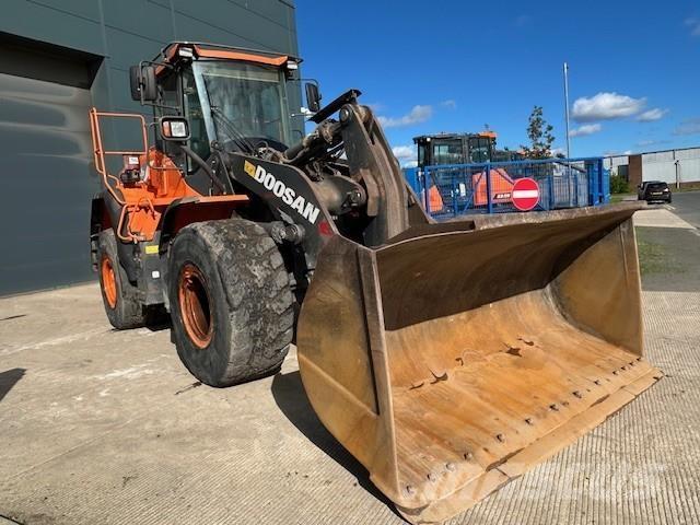 Develon DL300-5 Utovarivači na kotačima