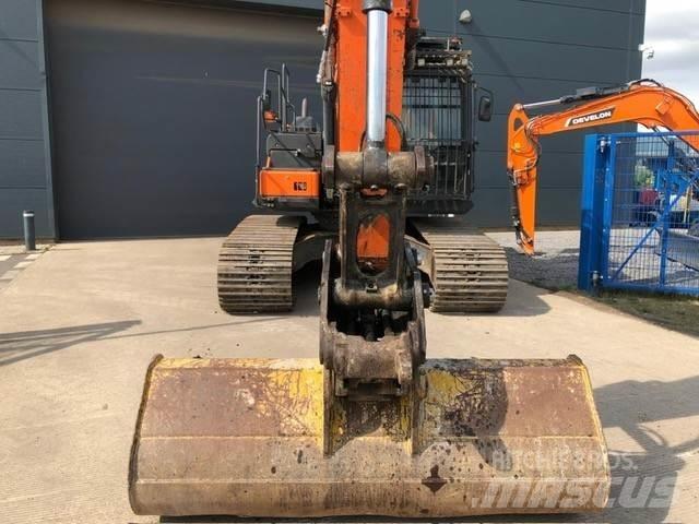 Develon Dx225lc-5 Bageri gusjeničari