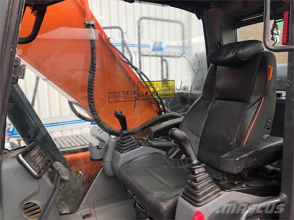 Develon Dx225lc-7 Bageri gusjeničari