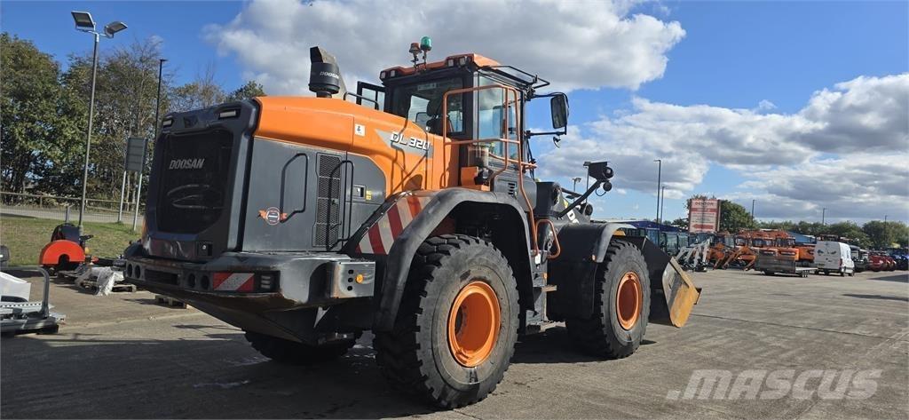 Doosan DL320-7 Utovarivači na kotačima