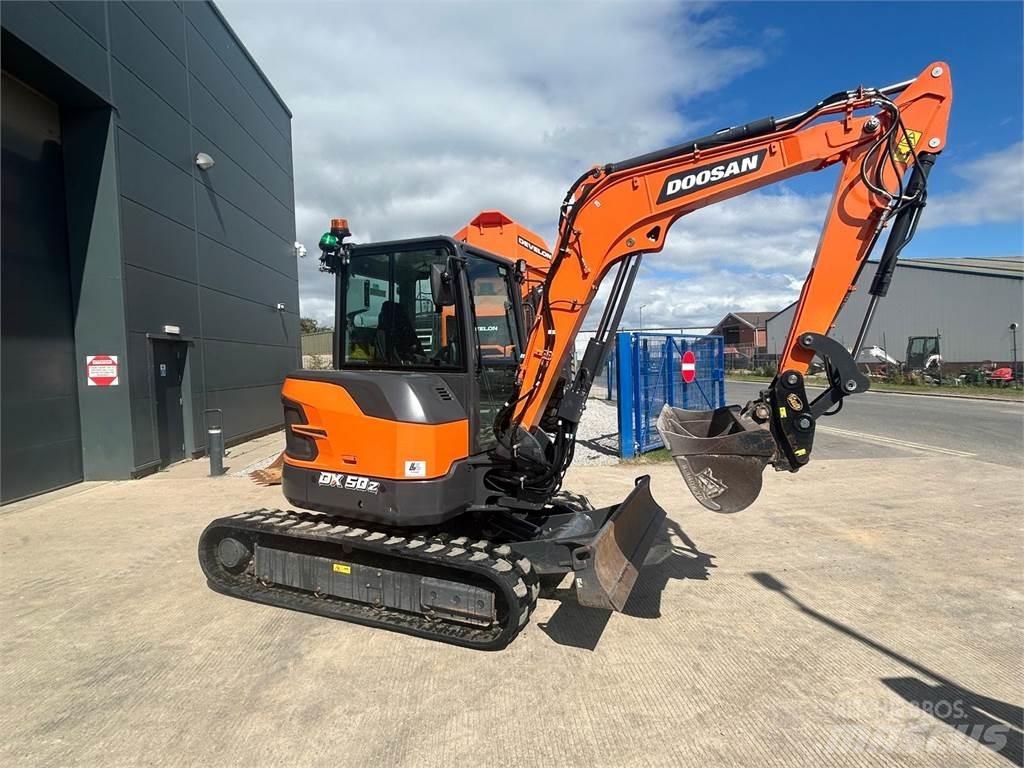Doosan DX50z Bageri gusjeničari