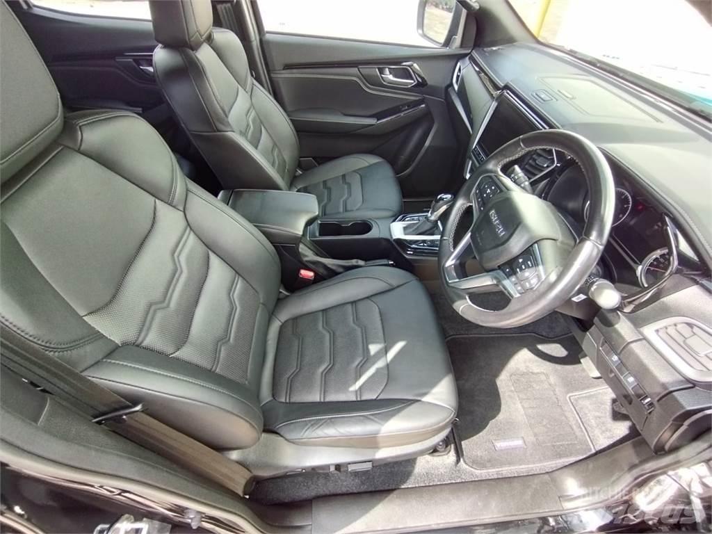Isuzu  Kiperi
