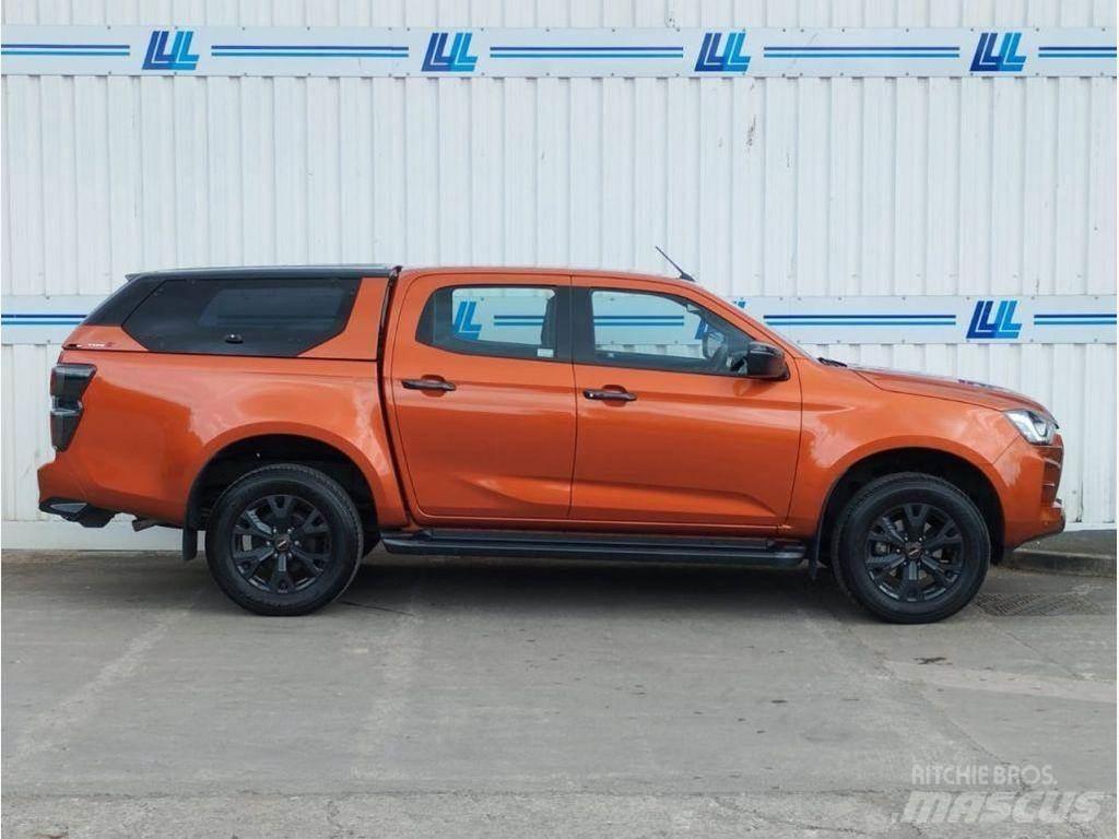 Isuzu V-Cross Kiperi