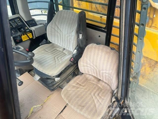 JCB  Demperi za gradilišta