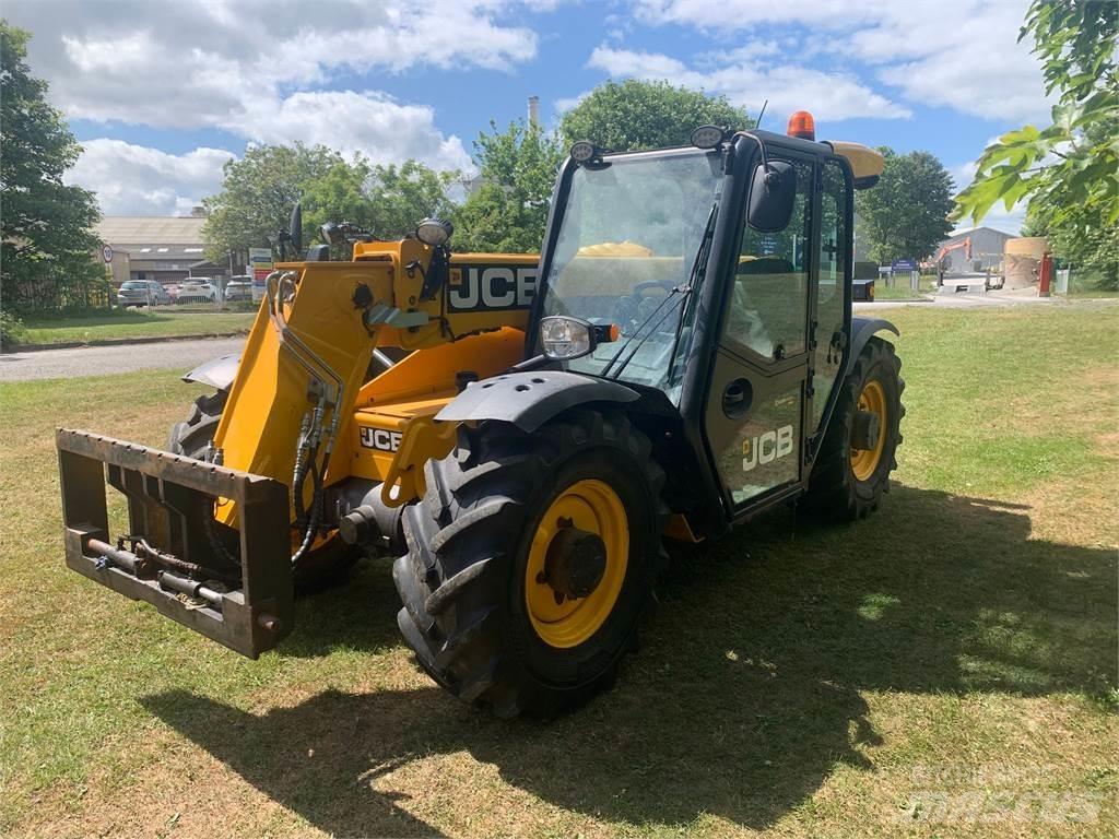 JCB 527-58 Teleskopski viličari
