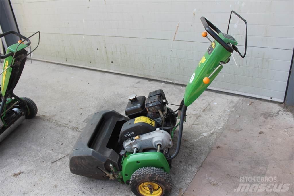 John Deere 220B Motokultivator kosilice