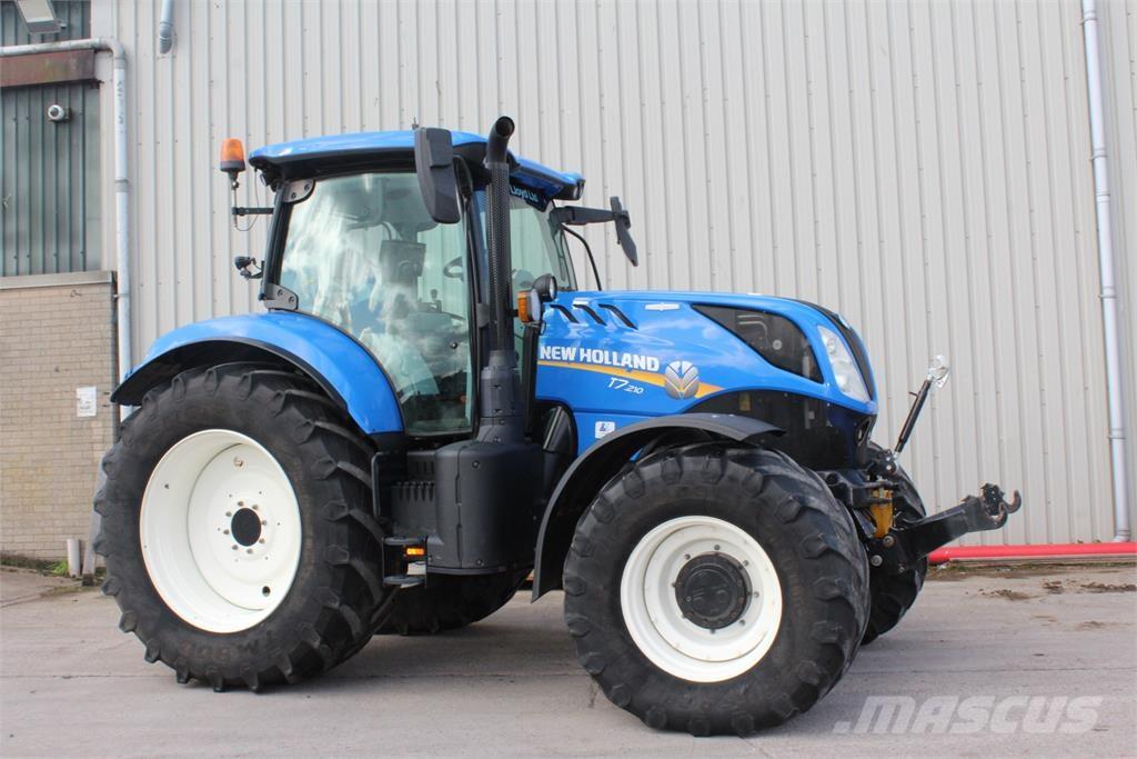 New Holland T7.210 Traktori