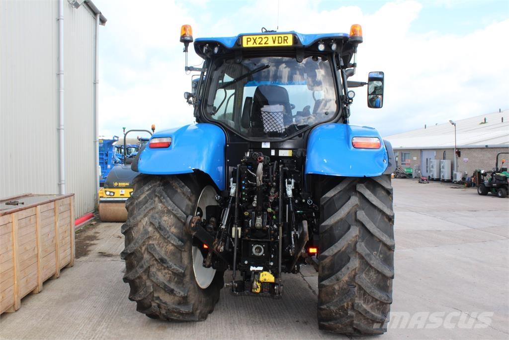 New Holland T7.210 Traktori