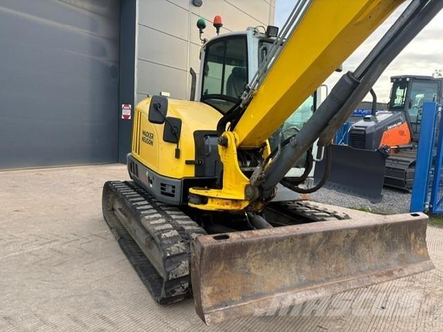 Wacker Neuson EZ80 Bageri gusjeničari