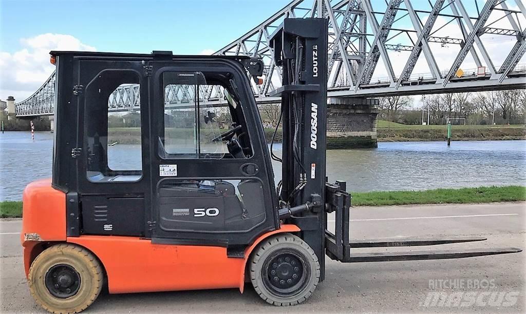 Doosan B50X-5 Viličari - ostalo