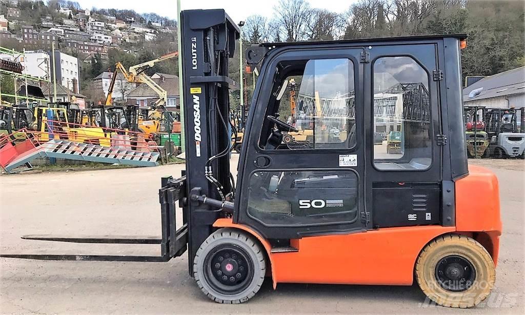 Doosan B50X-5 Viličari - ostalo