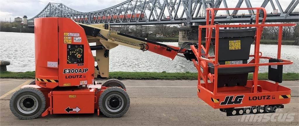 JLG E300AJP Ostali kranovi i platforme