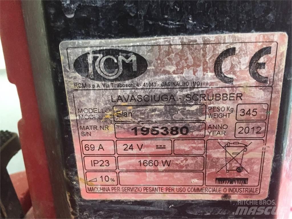 RCM ELAN 732 Strojevi za metenje