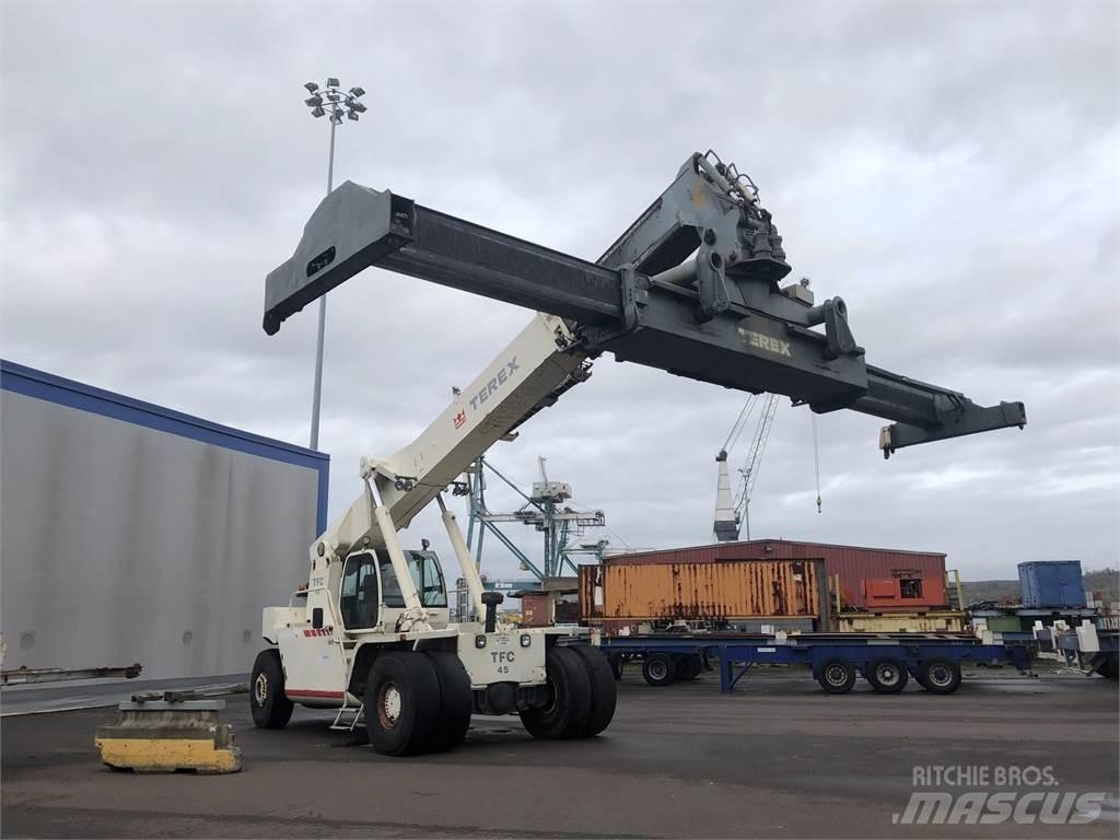 Terex TFC45 Dohvatni viličari