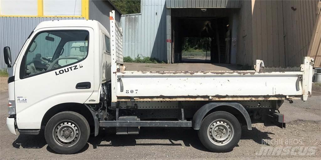 Toyota NT21Y Kiper kamioni