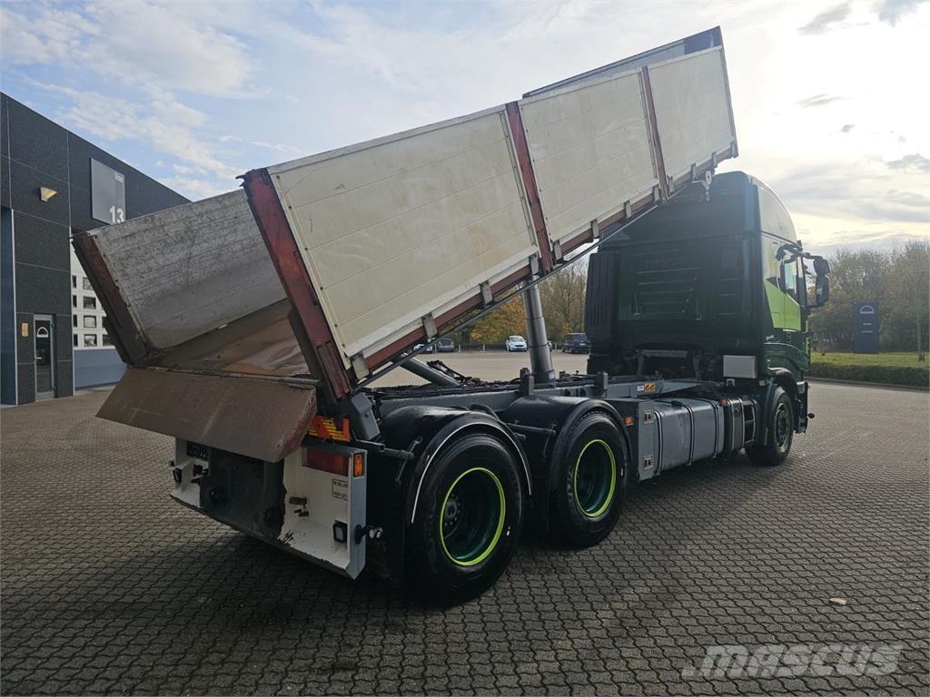 Iveco Stralis 560 6x4 Demontažnii kamioni za podizanje kabela