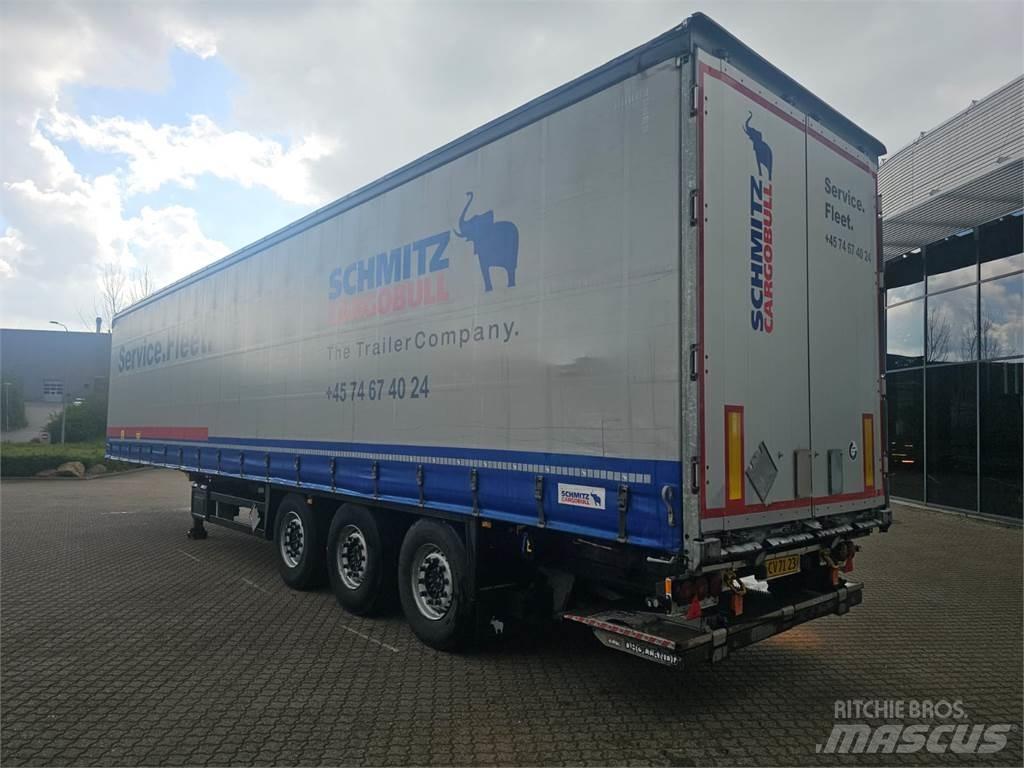 Schmitz Cargobull 13,60 Poluprikolice sa ceradom