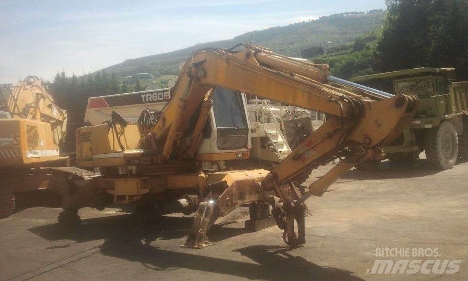 Liebherr A902 Bageri na kotačima