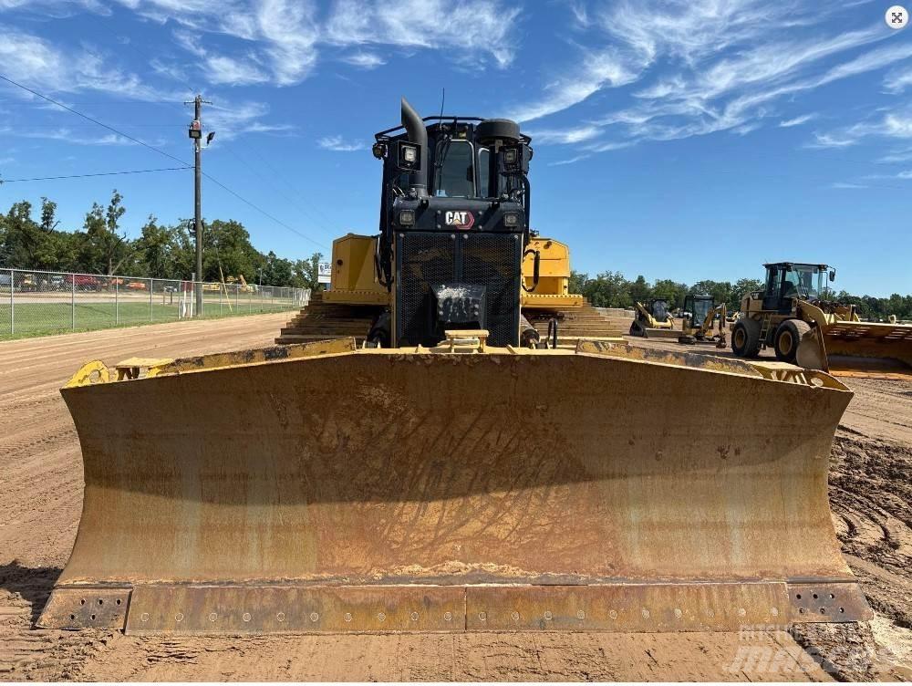 CAT D6 XE LGP Buldožeri gusjeničari