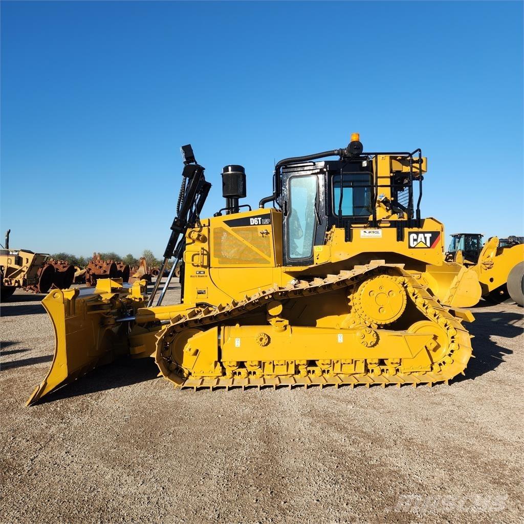 CAT D6T LGP WH Buldožeri gusjeničari