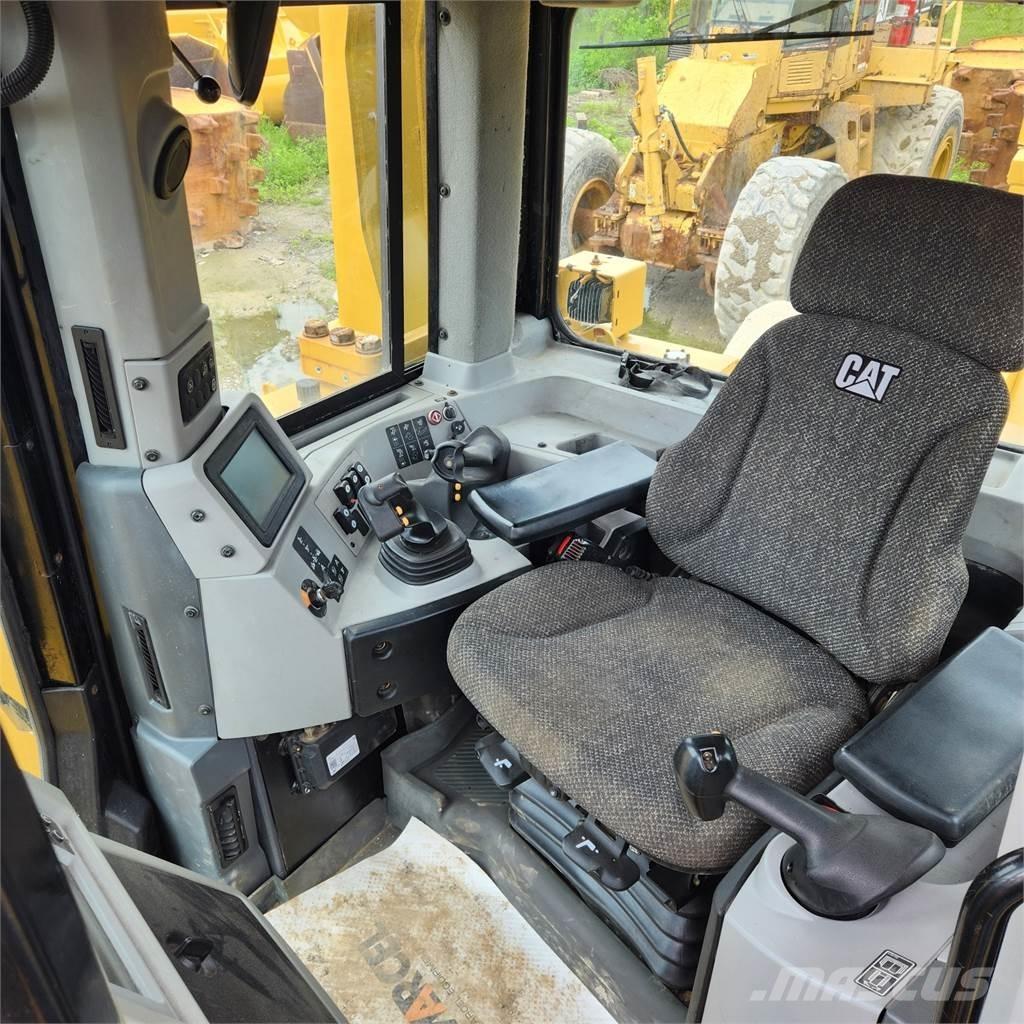 CAT D8T LGP Buldožeri gusjeničari