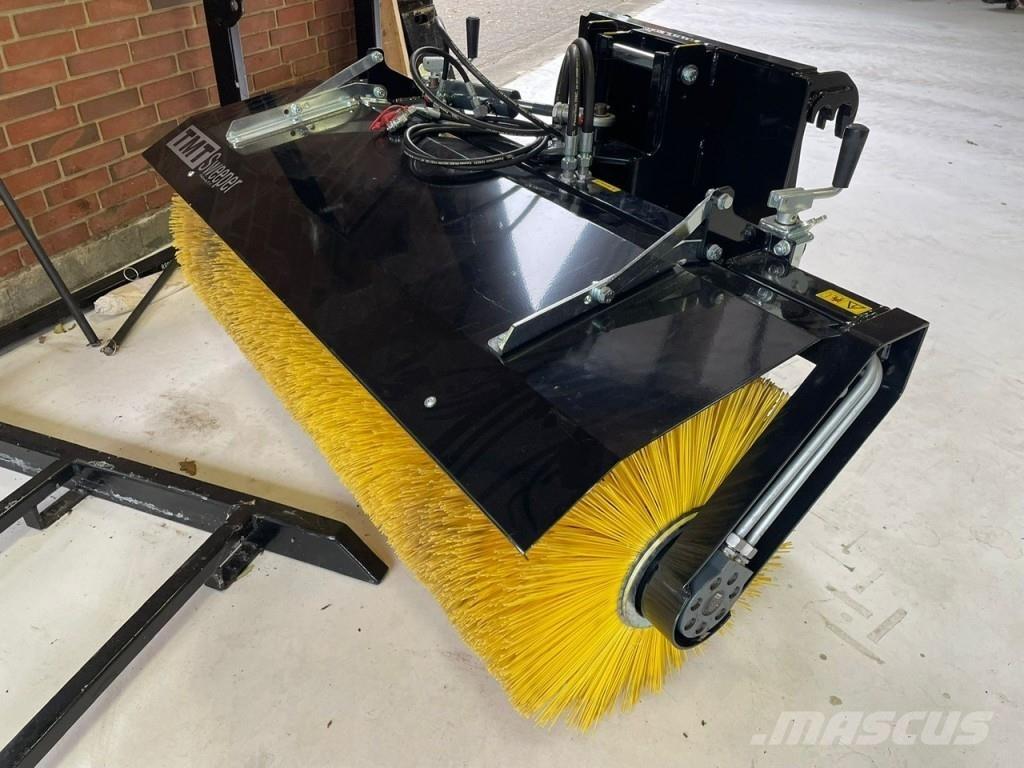 TMT SWEEPER 150 Strojevi za metenje