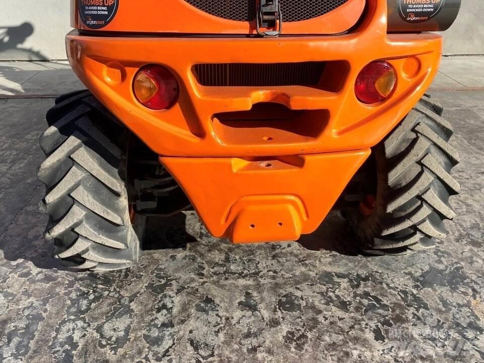 Ausa T144 Teleskopski viličari