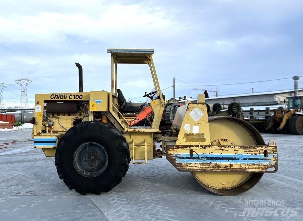 Bitelli Ghibli C100 Kompaktori zemlje