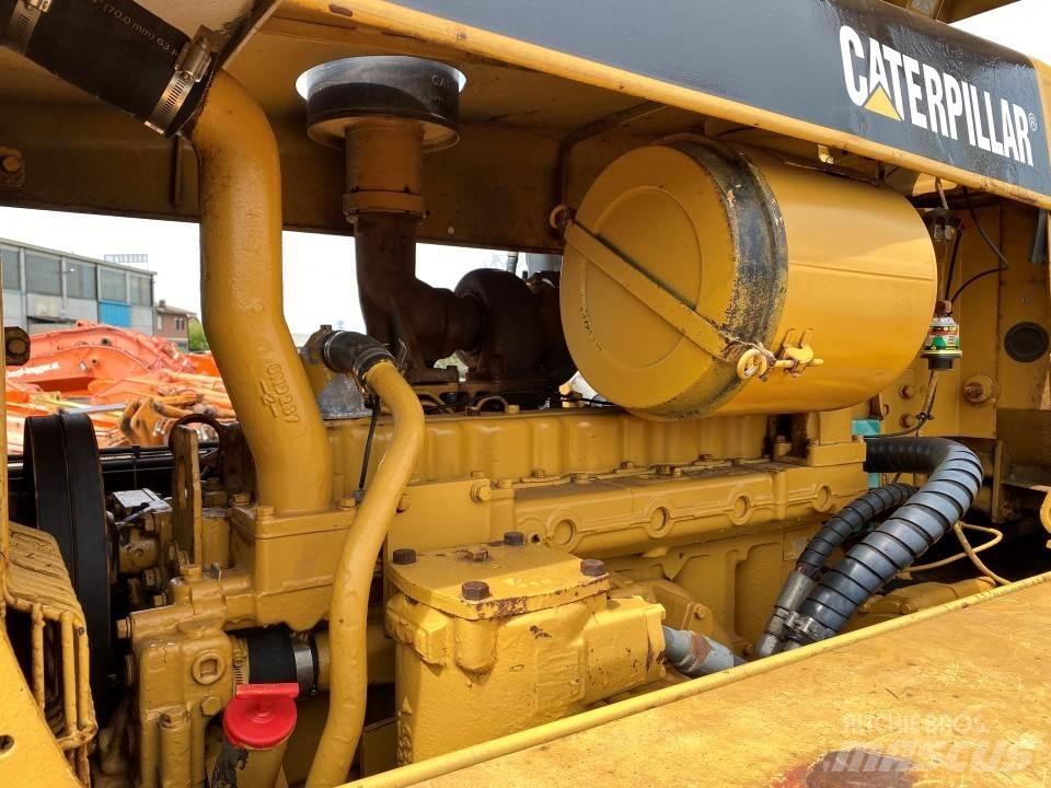 CAT D6D Oprema za cjevovode