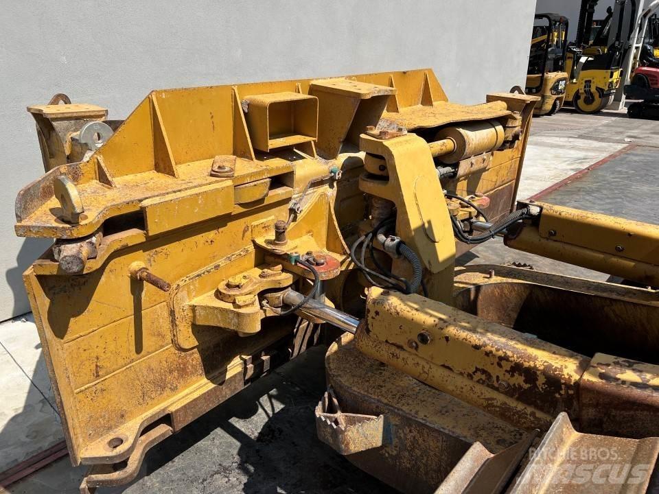 CAT D6N LGP Buldožeri gusjeničari