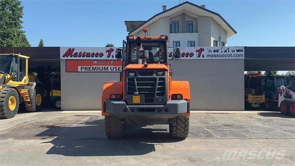 Doosan DL250-5 Utovarivači na kotačima